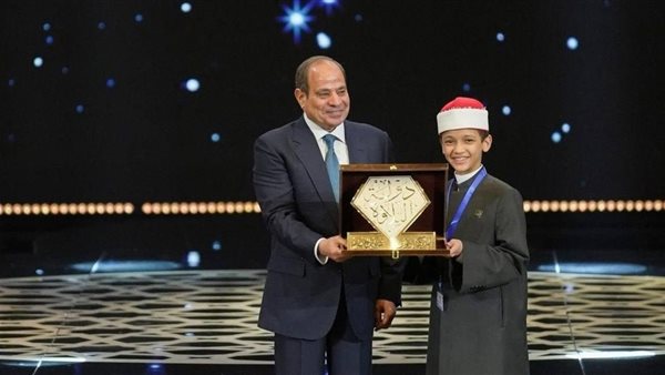 أول تعليق من الطفل عمر علي بعد فوزه بجائزة تصويت الجمهور في "دولة التلاوة "