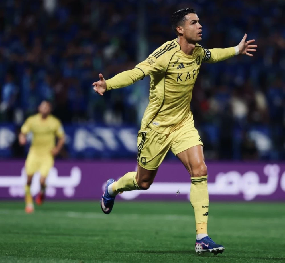 لاعب سابق يكشف سرّاً عن رونالدو