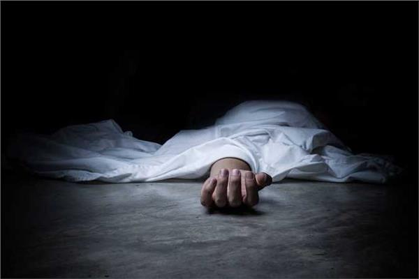 4 أشهر من الغموض.. ابن يخفي جثمان والدته داخل صندوق أسمنتي لصرف معاشها