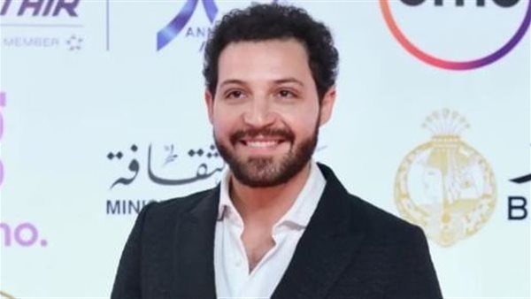 زوجة محمود حجازي: أتحمل نفقة ابني بالكامل ولم أطلب رفع منع السفر