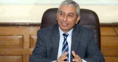 رسالة دكتوراه بحقوق عين شمس حول المركز القانوني لمأمور الشهر العقارى