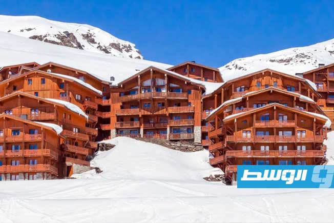 سويسرا.. جرحى في انحراف قطار عن سكته بسبب انهيار ثلجي