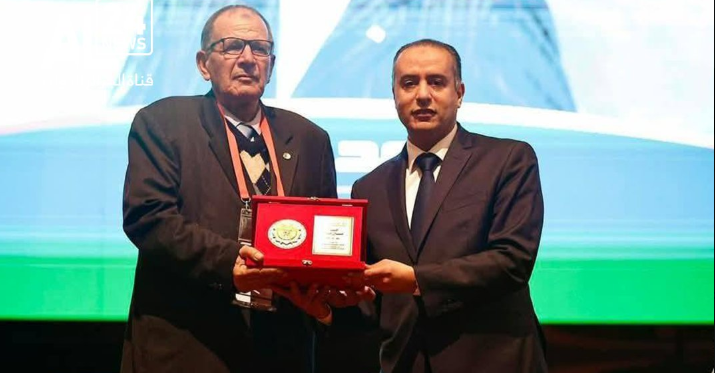 رئيس "الفاف" يعزي في وفاة الحكم الدولي السابق محمد حنصال