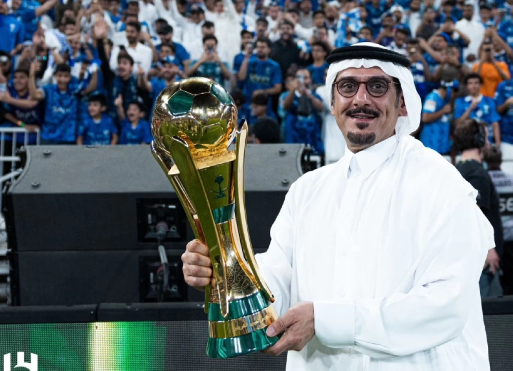 مصادر «عكاظ»: إدارة الهلال أمام مفترق طرق