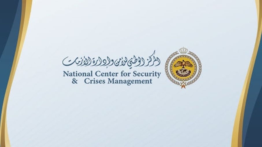 "إدارة الأزمات" يحذر من تخزين الوقود منزلياً والتهافت على شراء السلع
