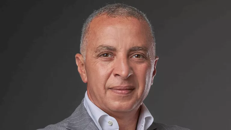 أحمد السويدي: أزمة 2008 كانت درسًا قاسيًا في التخطيط والإدارة