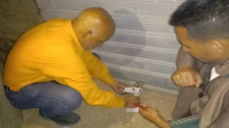 تشمع 30 محلًا فى أسيوط لمخالفة مواعيد الغلق