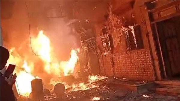 تفحم 3 محلات تجارية في حريق محل أسماك بالطالبية بالجيزة