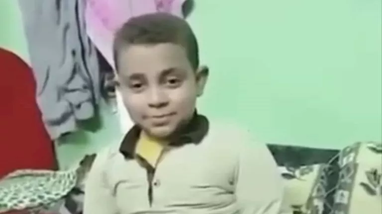 "عصام" طالب الحقيبة المفقودة بالمنيا