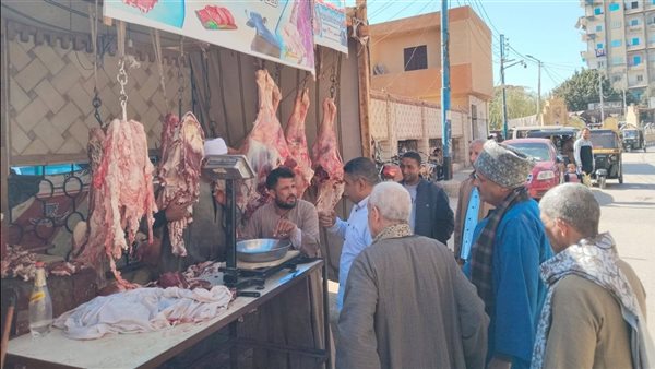 محافظة أسيوط تطرح لحوم بلدية بسعر 300 جنيه للكيلو في الوحدات المحلية
