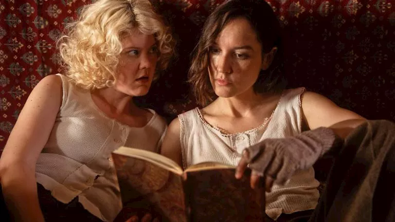 7 معلومات عن فيلم افتتاح مهرجان كان السينمائي "القبلة الكهربائية"