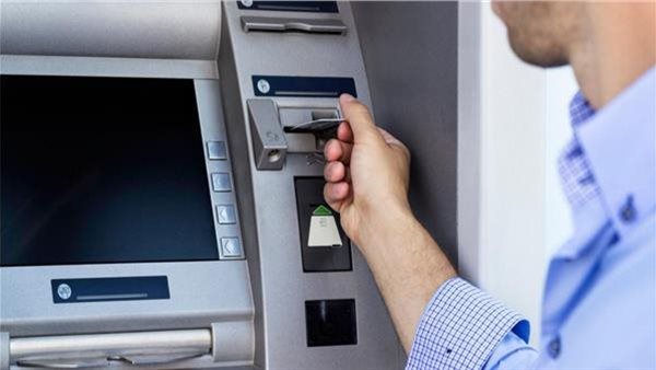 أرقام بطاقتك البنكية في خطر، تعرف على العقوبات القانونية لجرائم الاحتيال الرقمي