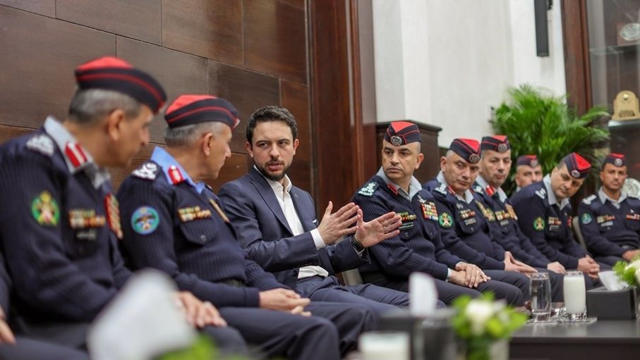 ولي العهد يثني على استجابة الدفاع المدني للحوادث الطارئة وإدارتها بجاهزية