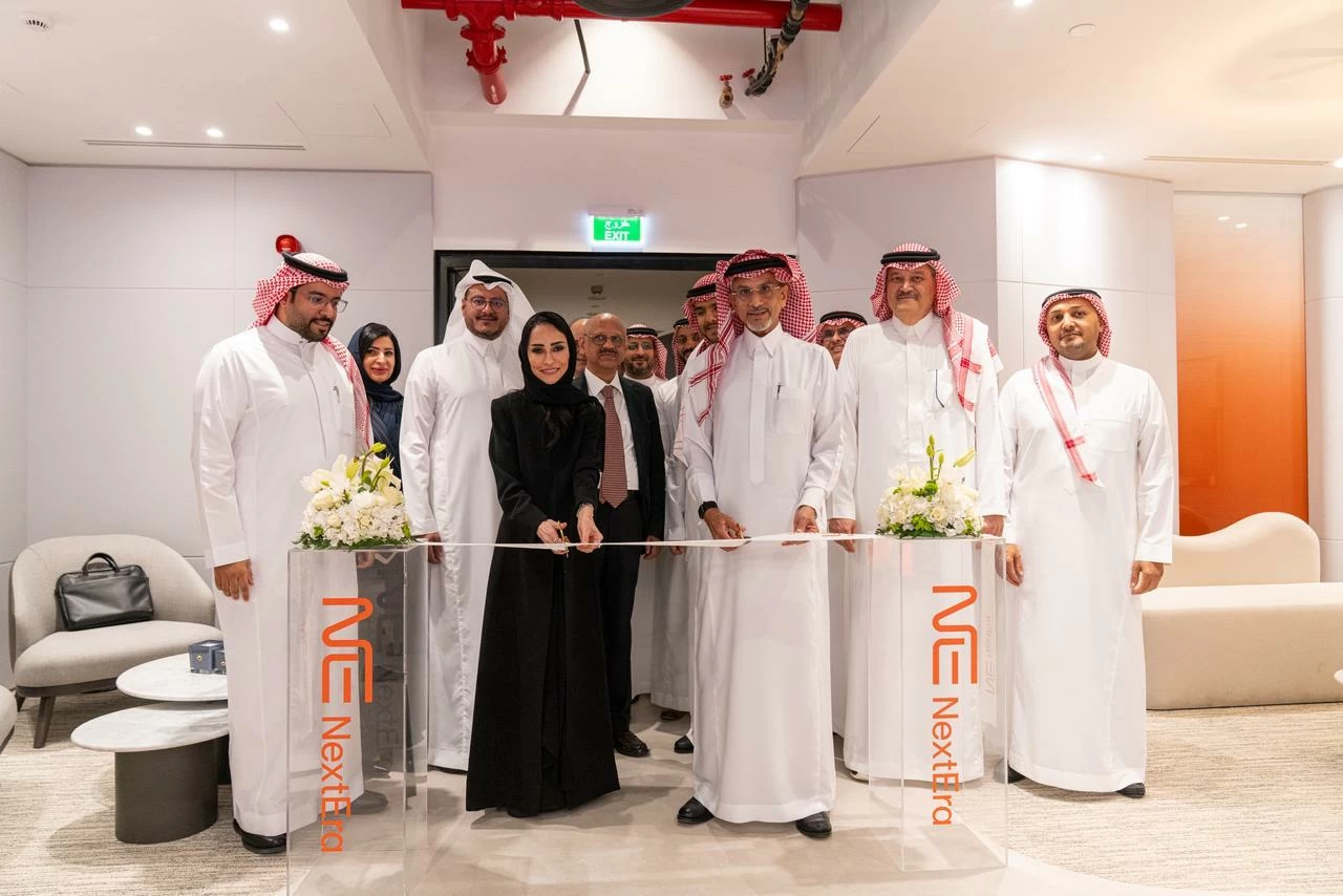شركة «نيكستيرا NextEra» تفتتح مقرها الرئيسي في مركز الملك عبدالله المالي (كافد) بالرياض لدعم مسيرة التحول الرقمي في المملكة