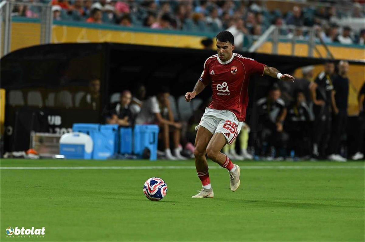الزمالك يكشف لـ"بطولات" تفاصيل عرض نيوم لضم زيزو.. وشرط الـ10 ملايين دولار