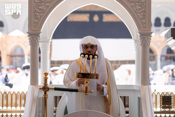 الدوسري: الحج المبرور يثمر الثبات على الطاعة بعد انقضاء المناسك