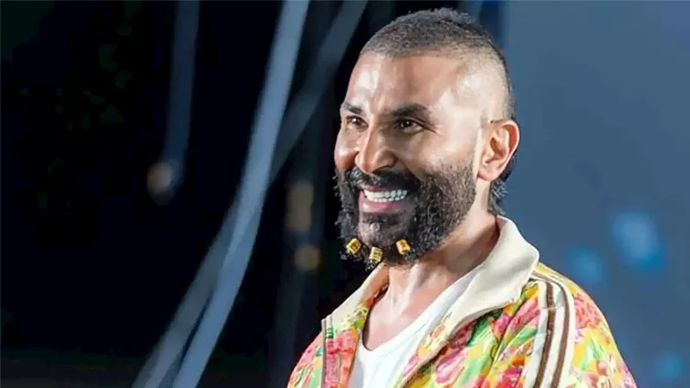 "الوفد" ينتقد إطلالة أحمد سعد..ويؤكد: "الحرية لا تنفصل عن المسؤولية"