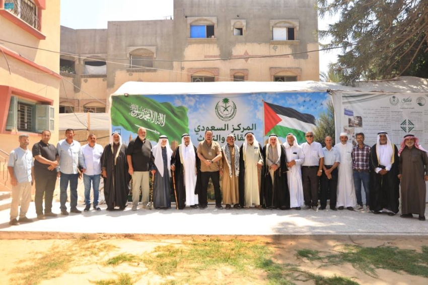 وجهاء غزة يشيدون بجهود المملكة الإنسانية