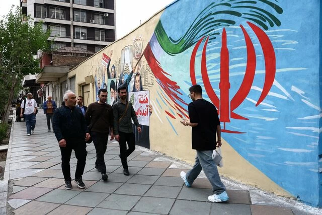 أعدها «الموساد».. تسريبات جديدة عن خطة «القط ذو الحذاء» لإسقاط النظام الإيراني