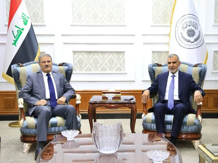 وزير المالية يتعهد بإطلاق مستحقات الفلاحين بعد العيد.. ووعود بدعم قطاع الزراعة