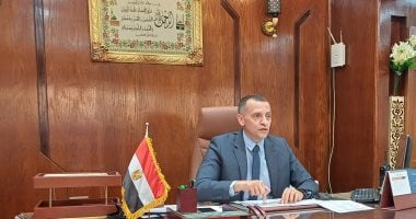محافظ أسوان يقرر وقف العمل الميدانى لعمال النظافة خلال ساعات ذروة الحرارة