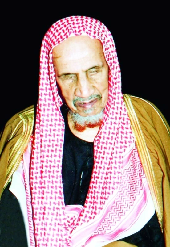 الشيخ بن باز: من أفطر عمداً يجزئه القضاء والتوبة