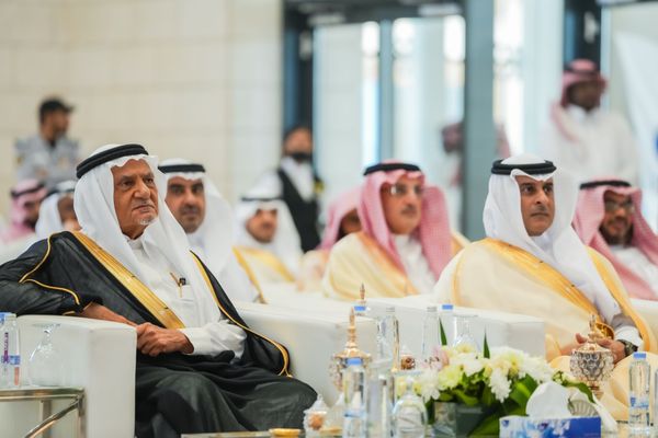 جامعة حائل تستقبل أمناء جامعة عفت