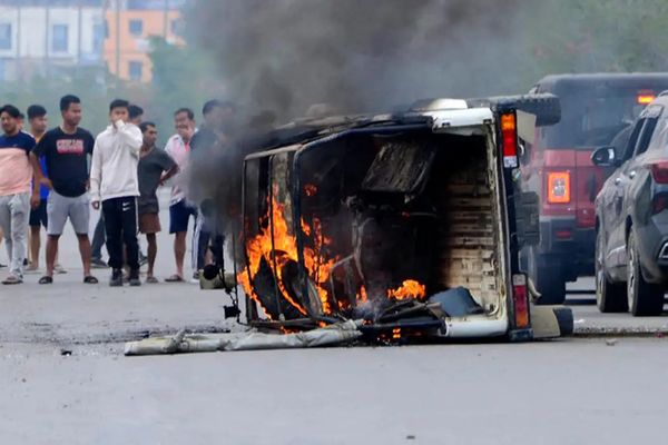 مصرع 11 شخصًا في تصادم عدة مركبات بولاية أتر براديش الهندية