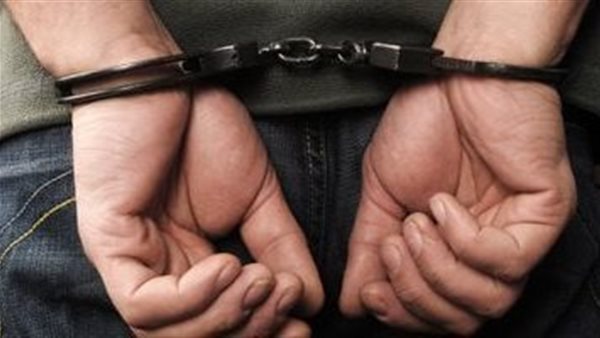 حجز عامل متهم بالاتجار في الآثار بأسيوط