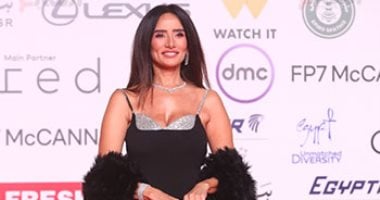 17 مايو الحكم على المتهمين بترويع طفلي الفنانة زينة بكلب في الشيخ زايد
