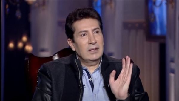 هاني رمزي: «طلبت من ربنا يرحم أمي من وجع السرطان، ومقدرتش أستحمل ألمها»