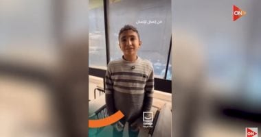 حياة كريمة.. أيمن مصطفى يكرم محمود بطل الصعيد بـ 20 ألف جنيه