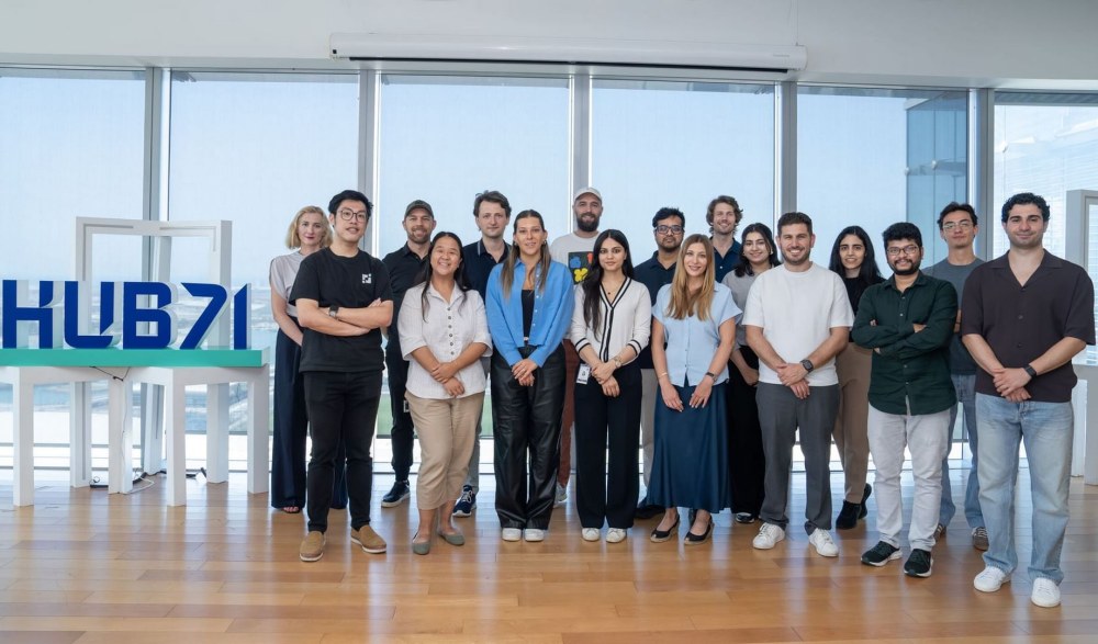 HUB71 تستقبل 27 شركة ناشئة للانضمام إلى المجموعة الـ 18 ضمن أول دفعة دولية بالكامل