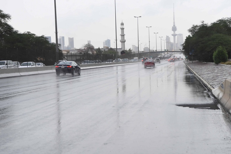 «الأرصاد»: فرص للغبار والأمطار في عطلة نهاية الأسبوع