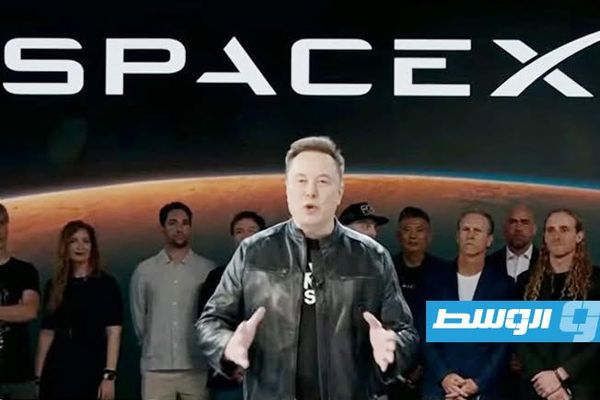 سهم «سبايس إكس» المملوكة لإيلون ماسك يرتفع 11% في أول تداول بالبورصة