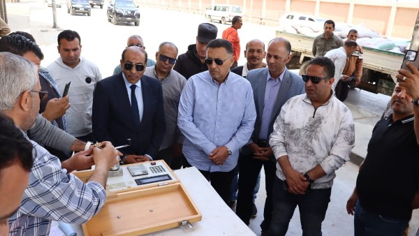 محافظ القليوبية: توريد 45 طن قمح وصرف مستحقات المزارعين خلال 48 ساعة