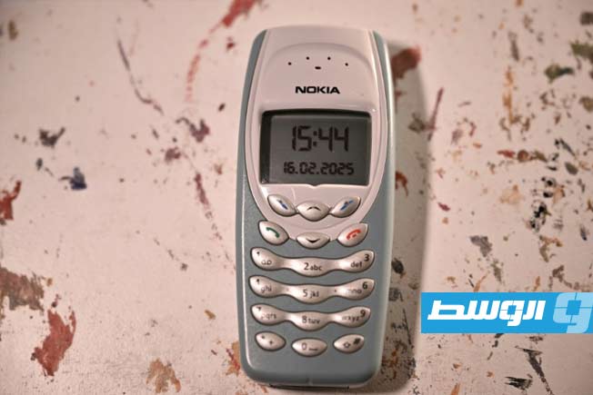 شباب أميركيون يخوضون تجربة التخلص من الإدمان الرقمي