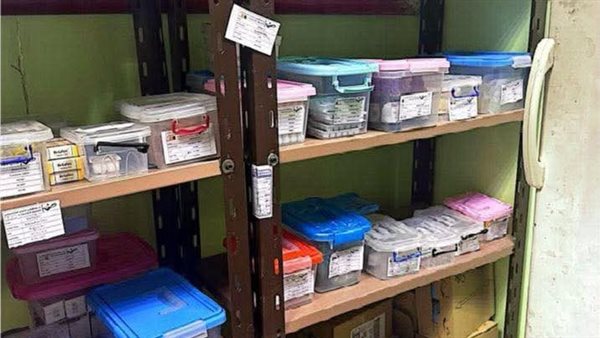 ضبط 720 ألف قرص أدوية ومكملات غذائية مجهولة المصدر بمخزن غير مرخص بالقاهرة