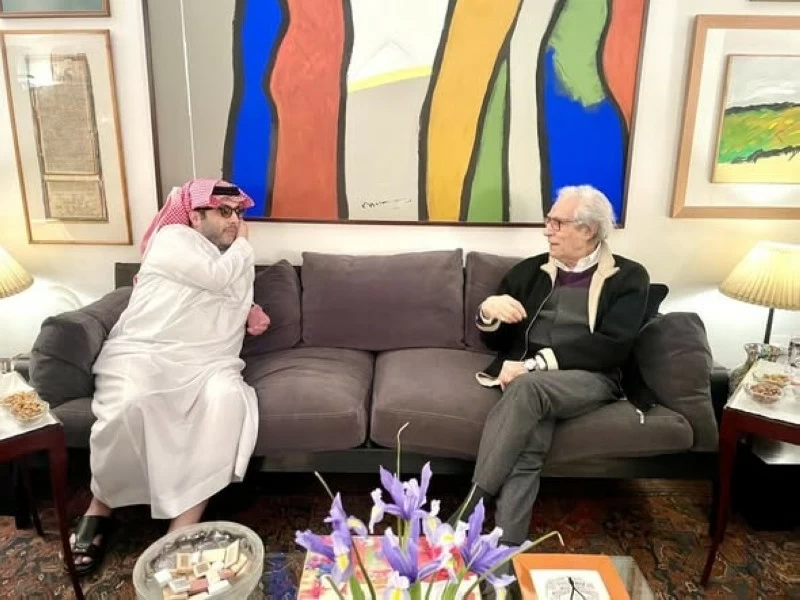 ماذا قال فاروق حسني عن زيارة تركي آل الشيخ له في منزله؟