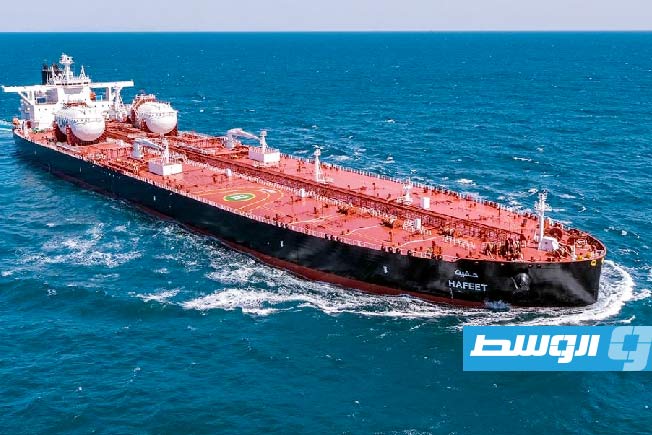 تعرضت لهجوم إيراني.. تسرب وقود من ناقلة مملوكة للإمارات قبالة ساحل عمان