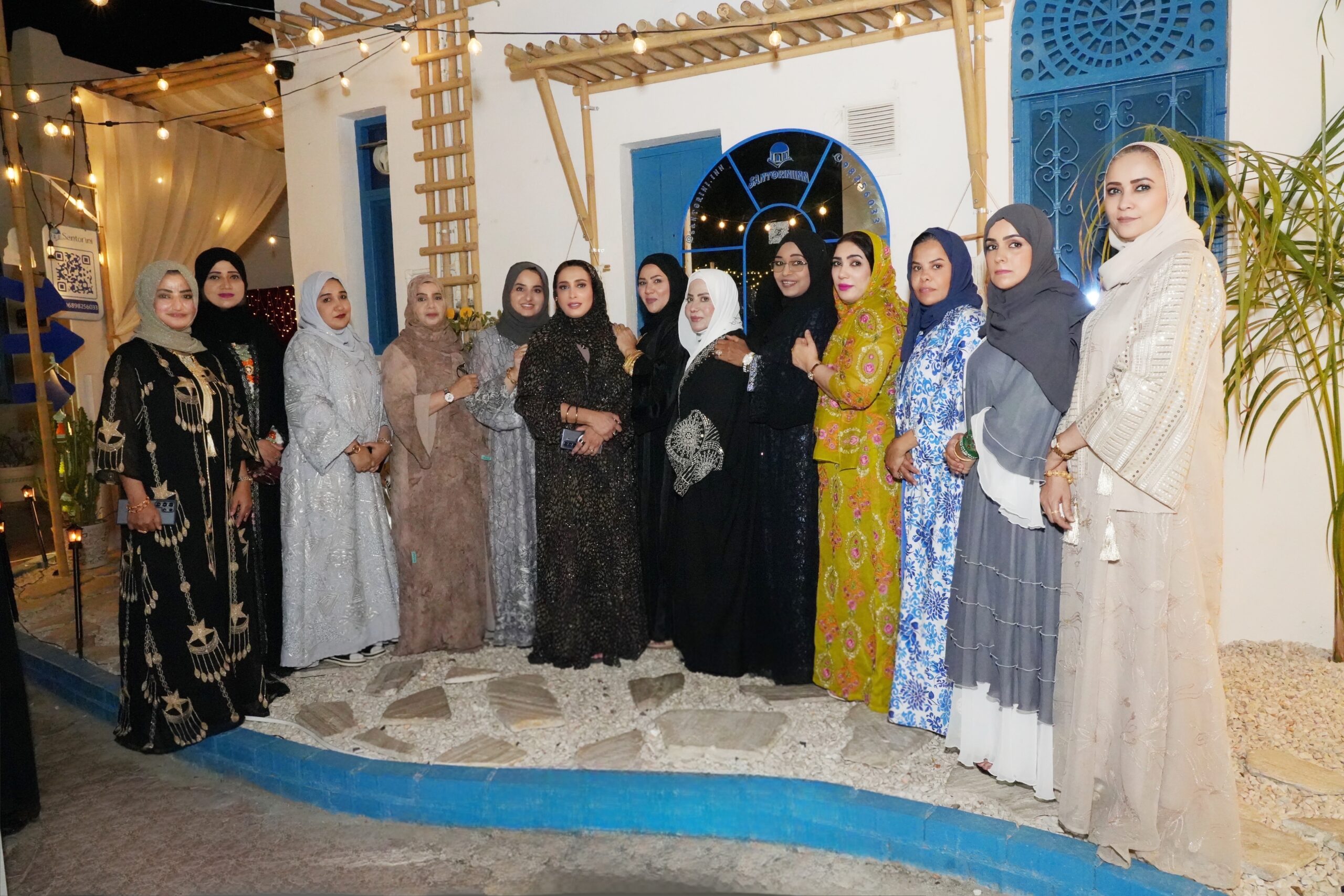 إفطار رمضاني يجمع الأجيال على شاطئ البستان