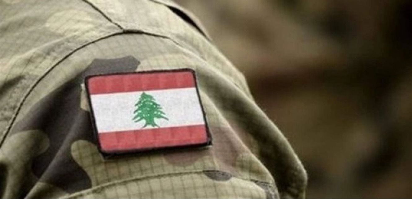 الجيش ينفّذ سلسلة مداهمات في عدد من المناطق.. وهذا ما ضبط خلالها