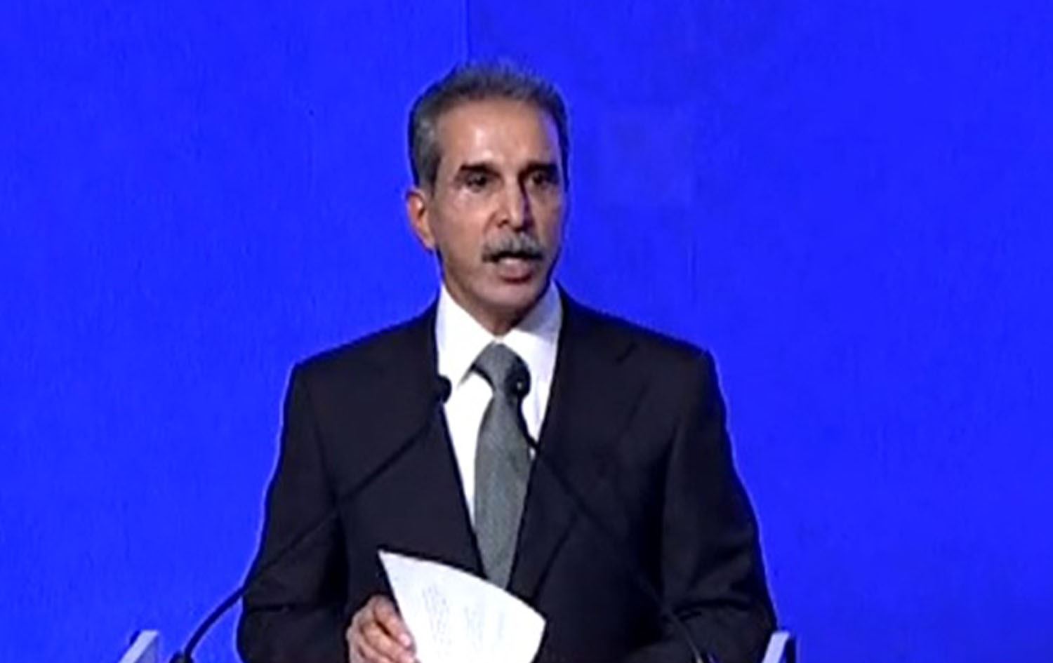 الولائي رئيس السلطة القضائية يتباكى على وليه خامنئي