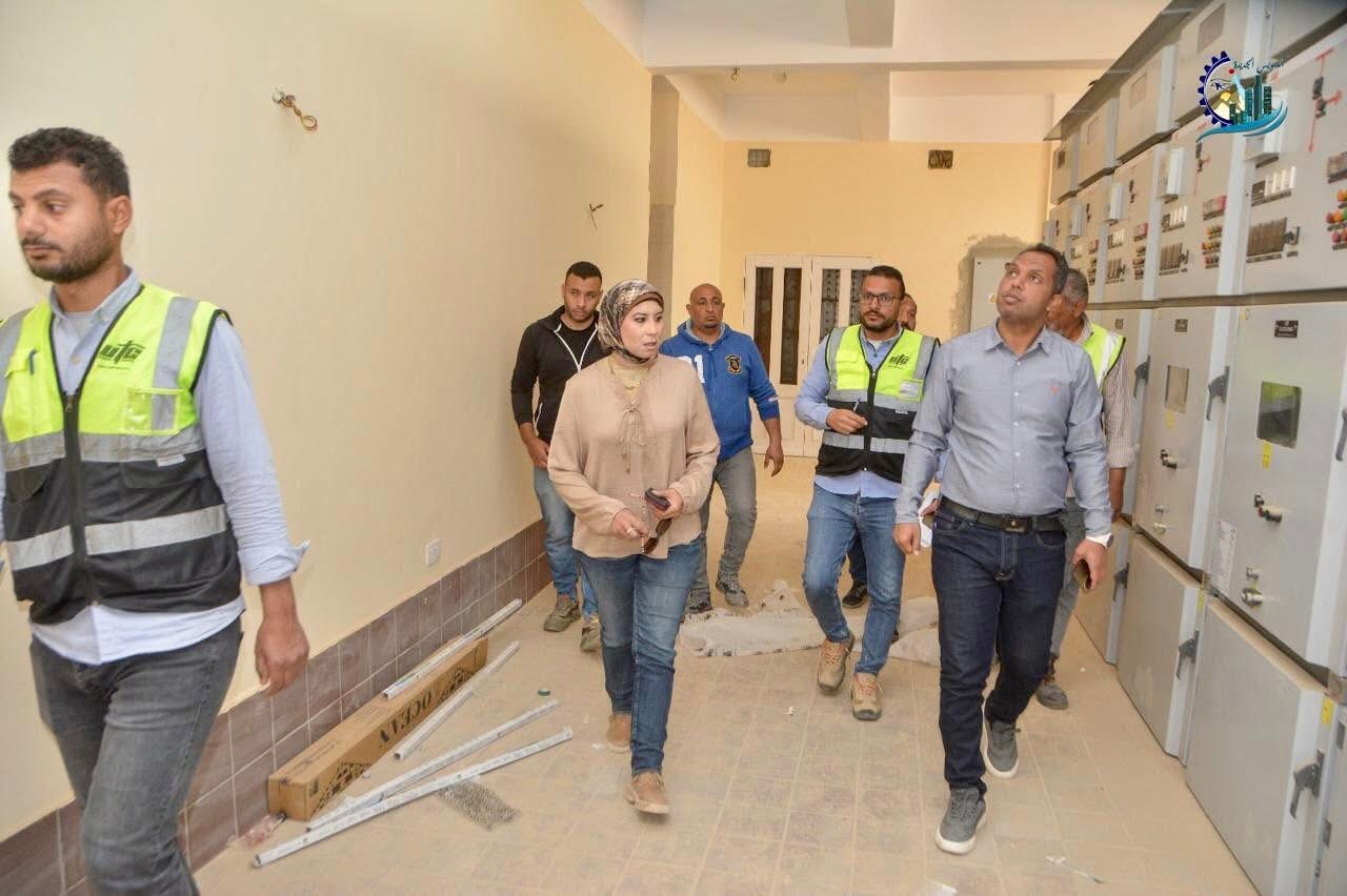 رئيس جهاز مدينة السويس الجديدة تتفقد جاهزية الموزع الكهربائي الرئيسي تمهيدًا لتشغيله لخدمة حي الفيروز