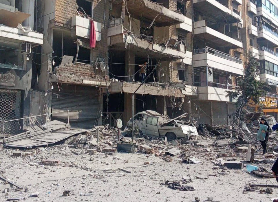 مسؤول في البيت الأبيض: علينا إعلان النصر والانسحاب من حرب إيران