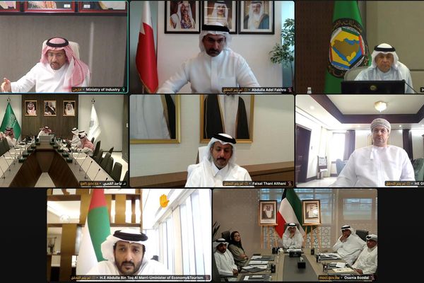 الخريف يُشارك في الاجتماع الاستثنائي المشترك لوزراء التجارة والصناعة بدول مجلس التعاون الخليجي
