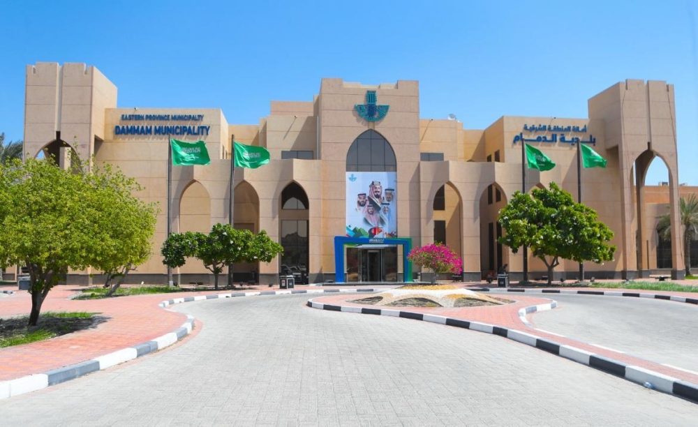 حملة رقابية تنهي ظاهرة الباعة المتجولين في الأسواق المركزية بالدمام
