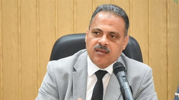 محافظ الشرقية: حفظ 10 آلاف و347 ملف ورقي إلكتروني بمارس الماضي