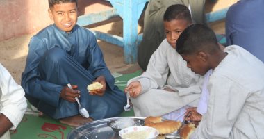 «الشعرية باللبن» عادة أسوانية توحد أبناء القبائل فى صباح عيد الأضحى
