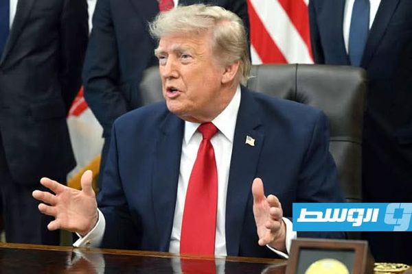 ترامب يتراجع عن فرض رسم 20% على السفن العابرة لمضيق هرمز مقابل اتفاقات تجارية مع دول الخليج